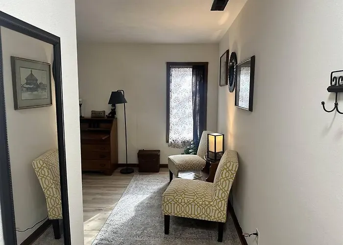 Old Aristocracy Hill 1br Quiet Downtown! Apartamento *